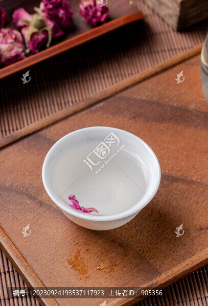 玫瑰花冠茶