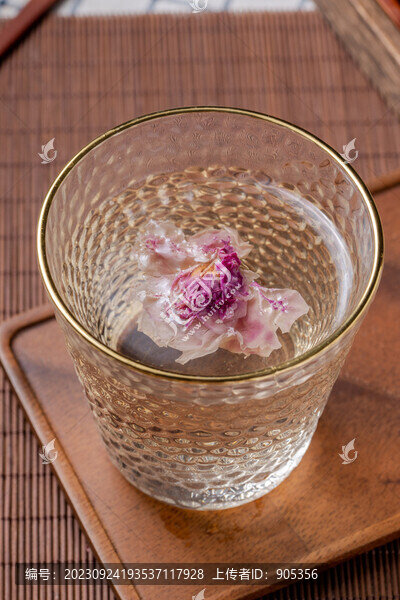 玫瑰花冠茶