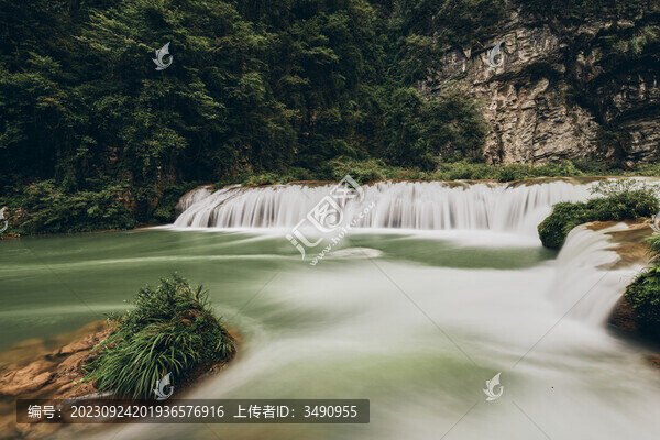 羊皮洞瀑布