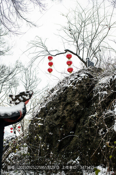 秦余積雪