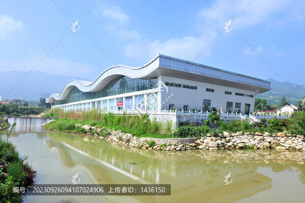 波浪形建筑