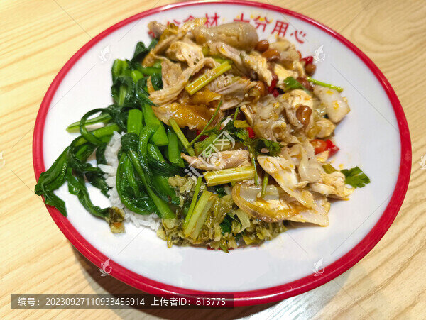 手撕雞飯
