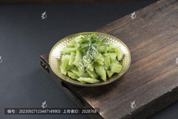 素拍黃瓜