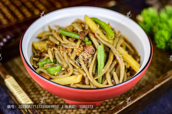 農(nóng)家燴莜面魚