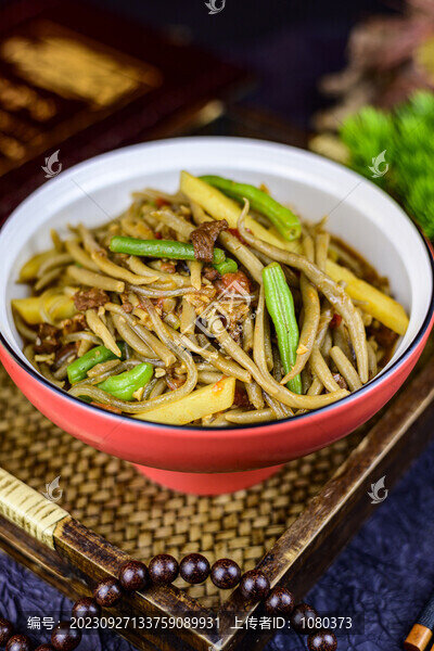 農(nóng)家燴莜面魚