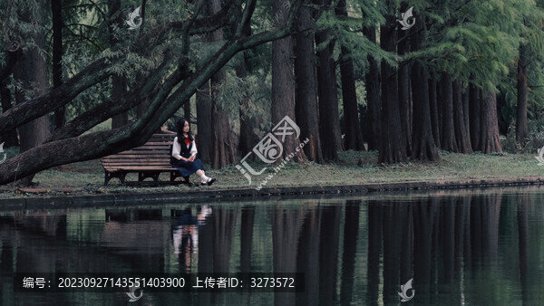 林中少女