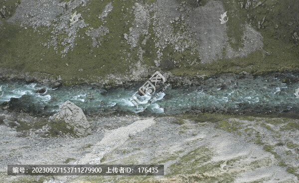 溪流