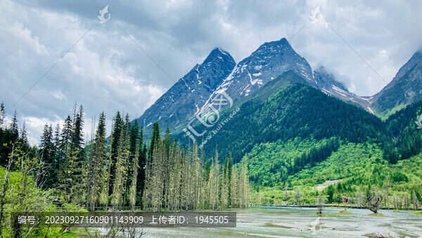 四姑娘山