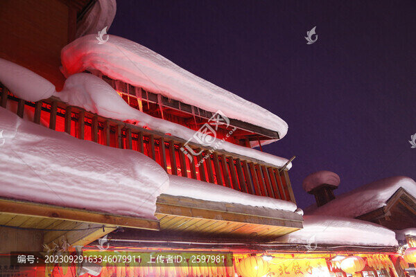 雪鄉(xiāng)夜景