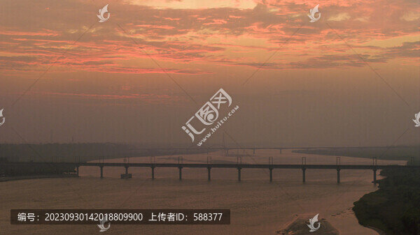 陜西渭南黃河潼關(guān)朝霞航拍