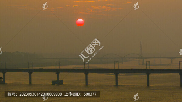 陜西渭南黃河潼關(guān)朝霞航拍