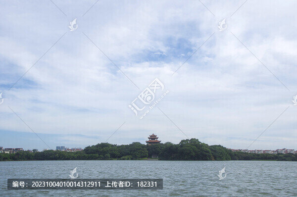 西湖小島刺桐閣