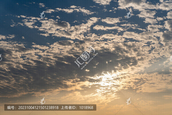 藍(lán)天白云夕陽