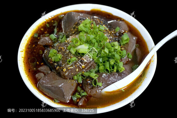 樂山蘇稽古鎮(zhèn)傳統(tǒng)燒菜血旺