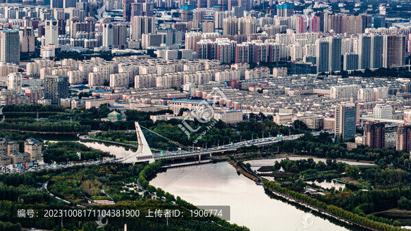 中國(guó)長(zhǎng)春伊通河畔風(fēng)景