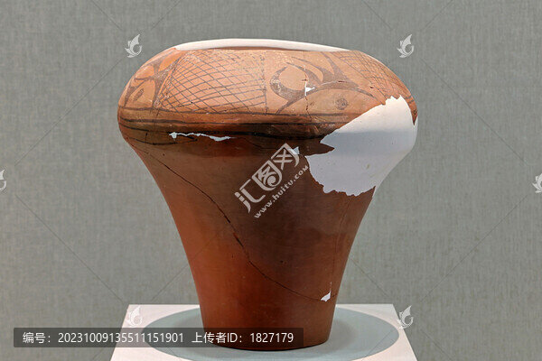 彩陶甕