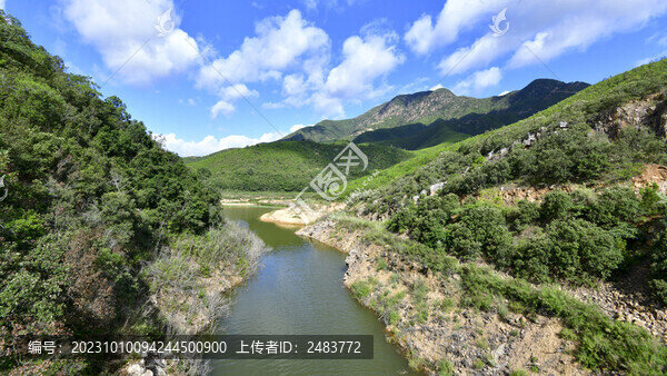 安寧黑風山昆明十大山峰之一
