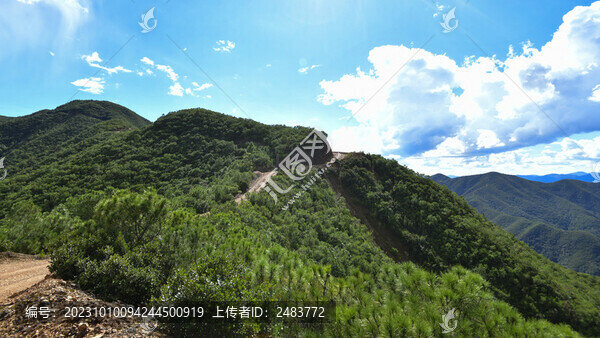 安寧黑風(fēng)山昆明十大山峰之一