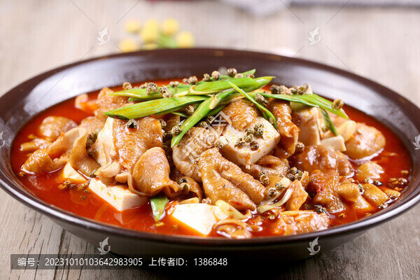 豆腐燒肥腸