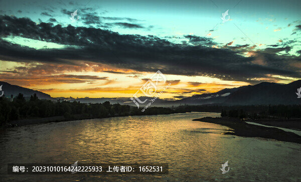 黃河晚霞