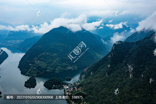 清江畫廊云霧山水風(fēng)光