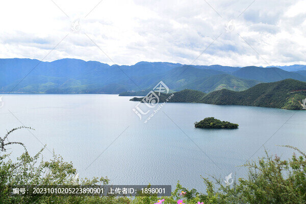 瀘沽湖