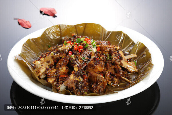 荷香豉汁蒸羊排