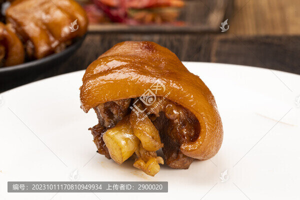 鹵豬蹄