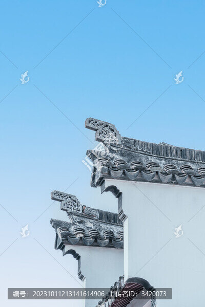 江蘇南京藍(lán)天下的中式建筑屋頂