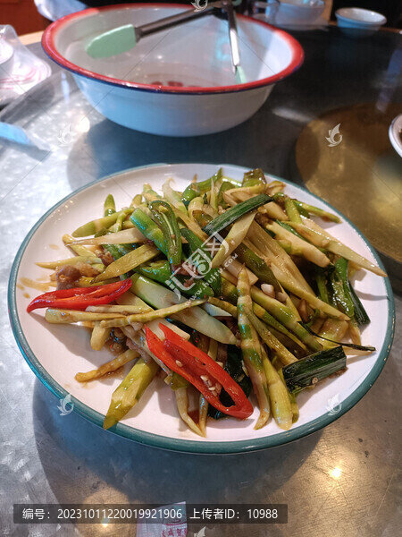 鮮筍炒三層肉