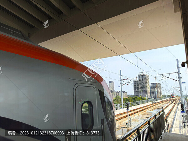 對(duì)開列車