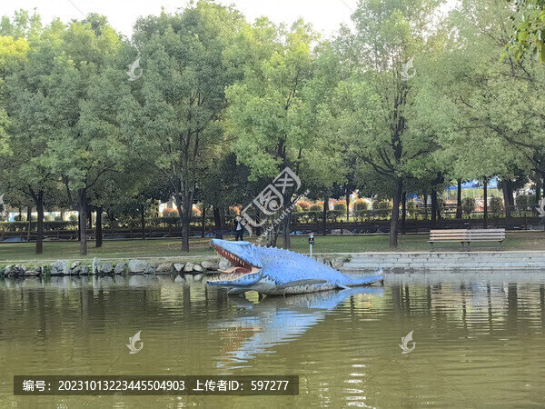 西峽恐龍遺跡園
