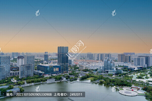江蘇鹽城地標(biāo)金鷹聚龍湖全景
