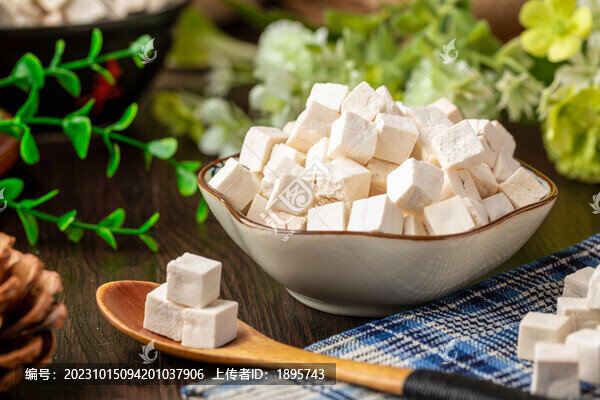茯苓白塊