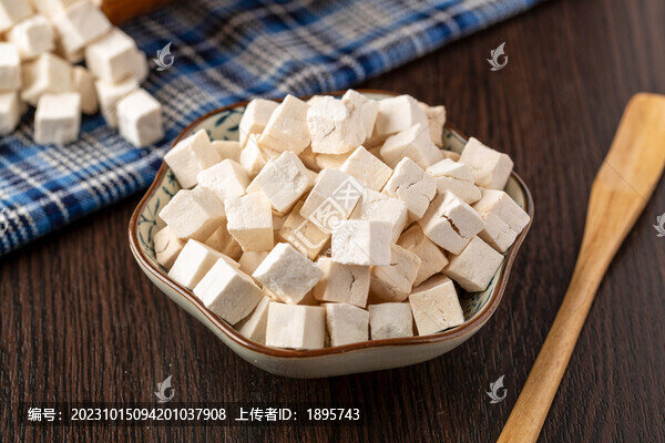 茯苓白塊