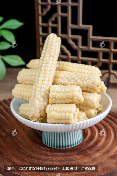 拇指小玉米