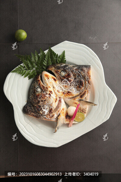烤三文魚(yú)