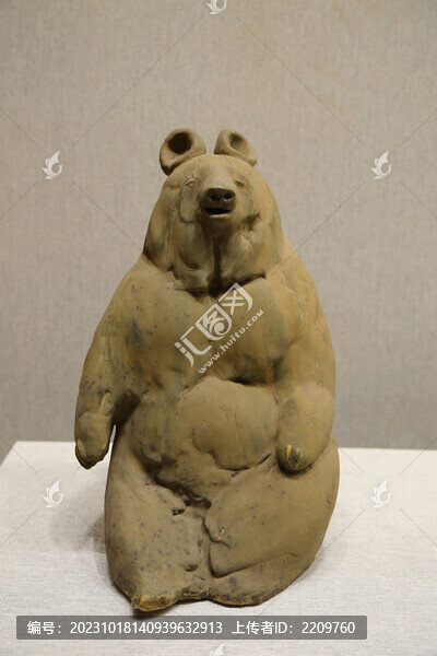 瓷塑熊