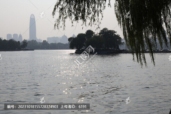 大明湖