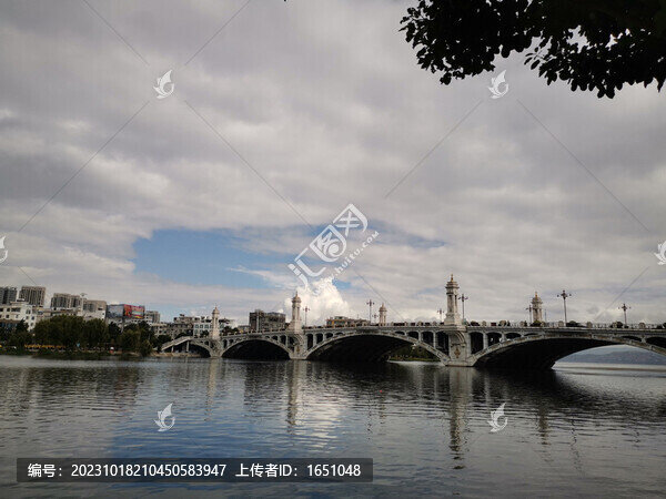 洱海橋梁