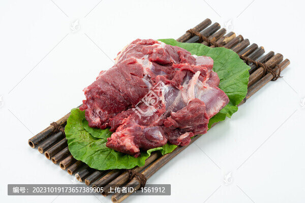 生鮮羊腿肉