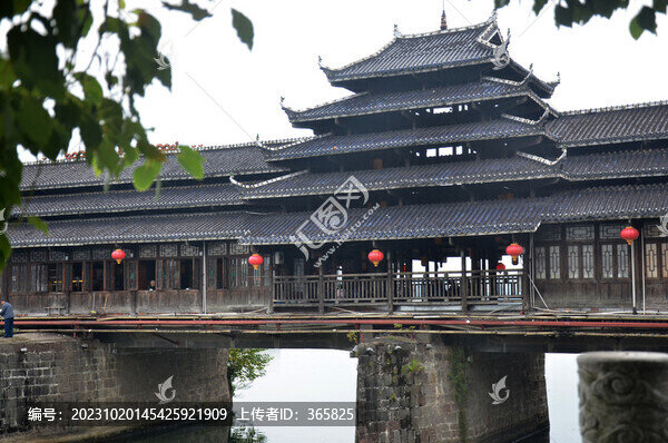 龍津橋