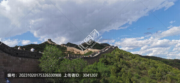 登八達(dá)嶺長城