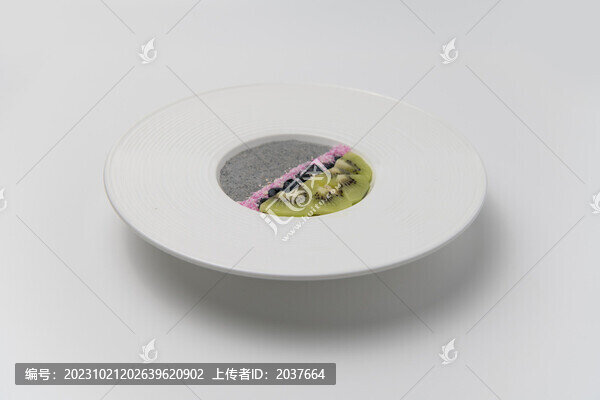 黑芝麻燕麥思慕雪配奇亞籽