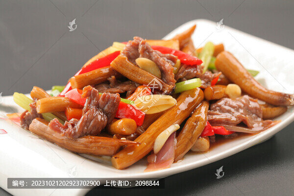 牛柳炒菌王
