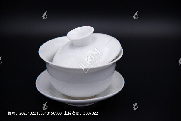 白色三才蓋碗