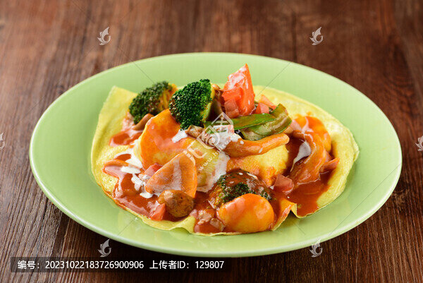 紅咖喱蛋包飯