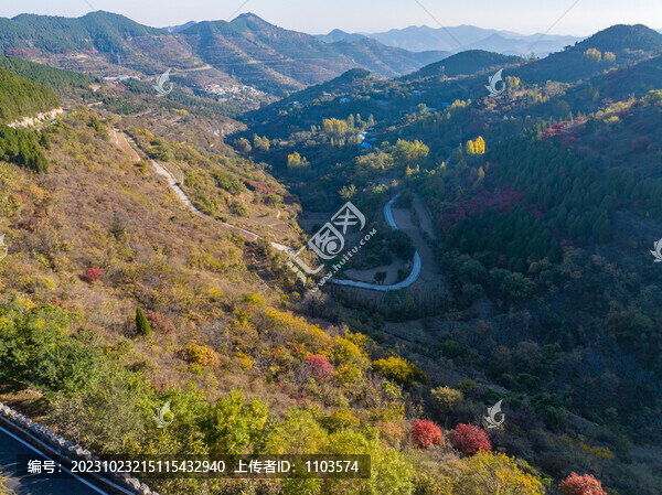 濟(jì)南彩石劈山紅葉