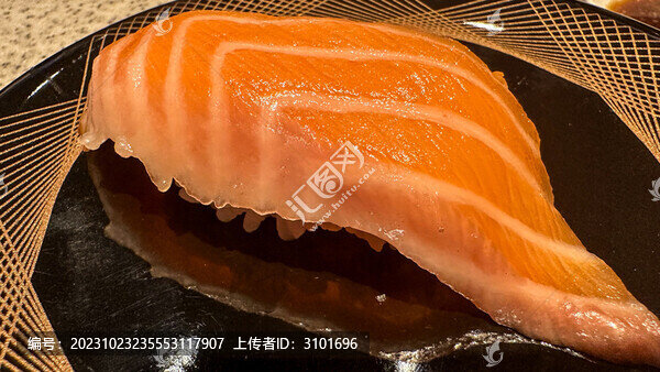 三文魚(yú)壽司
