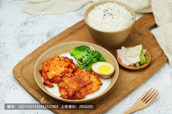 烤雞排飯雞扒飯